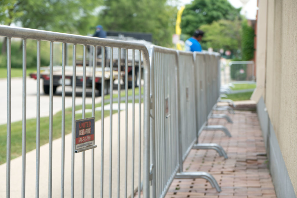 Pedestrian barricade rentals in Roselle, IL